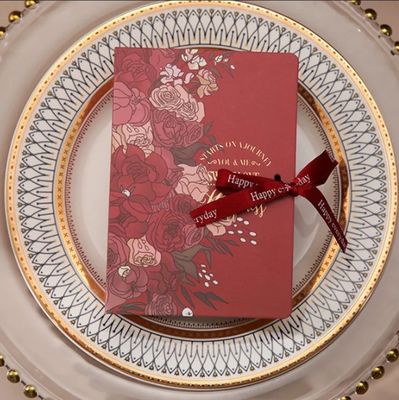 受け入れられる顧客ロゴ 美しい花のための婚礼用紙菓子パッケージ