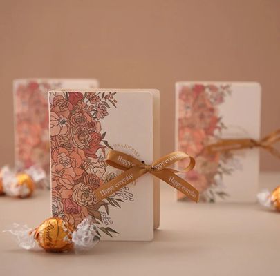 オーダーメイド 美しいプレゼント チョコレートボックスや四角バラのような 結婚式の箱