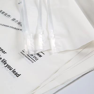 プリントされたPE白底透明複合物 防滑プラスチックバッグ