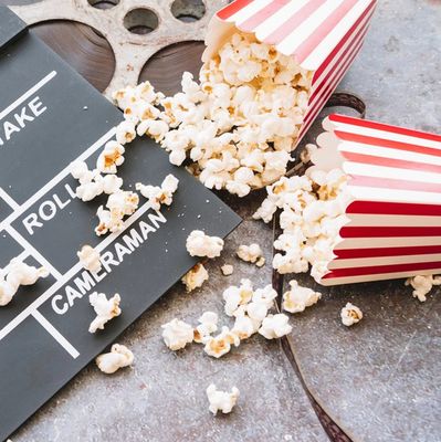 カスタマイズされたスナック ポップコーン ポテト チップ バッグとチップ キャンディー パンの箱 映画の持ち帰り
