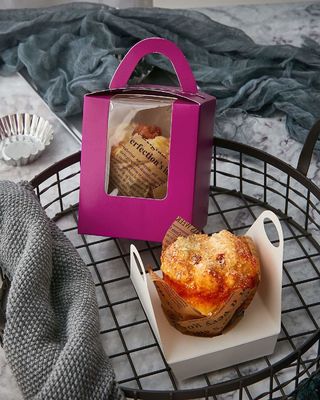 2.5インチ高いカスタムロゴ 透明なプラスチックカップケーキボックス 窓挿入とハンドル